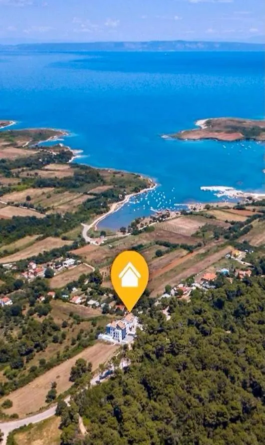 Seaside Spa & Villa location